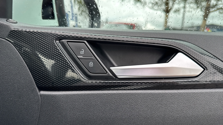 Volkswagen Taigo 1.0 TSI 110 Life 5dr DSG Petrol Hatchback